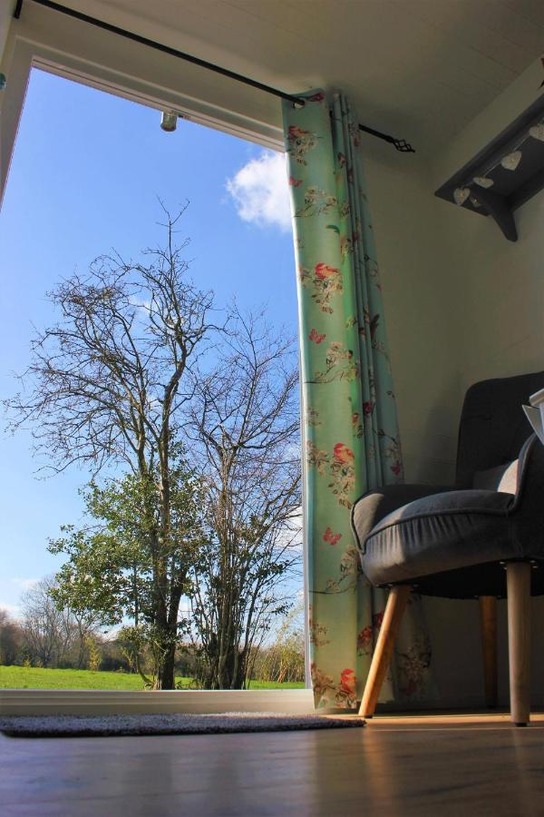 Hopgarden Glamping Luxury Shepherds Huts Wadhurst المظهر الخارجي الصورة