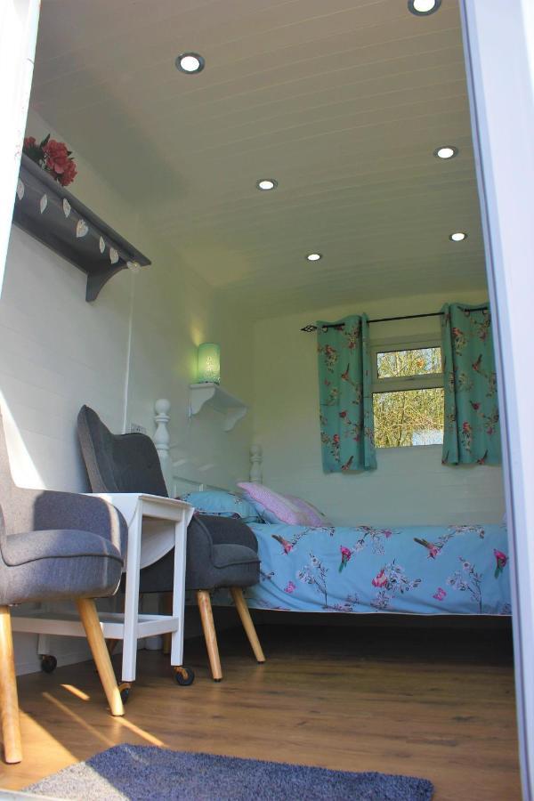Hopgarden Glamping Luxury Shepherds Huts Wadhurst المظهر الخارجي الصورة