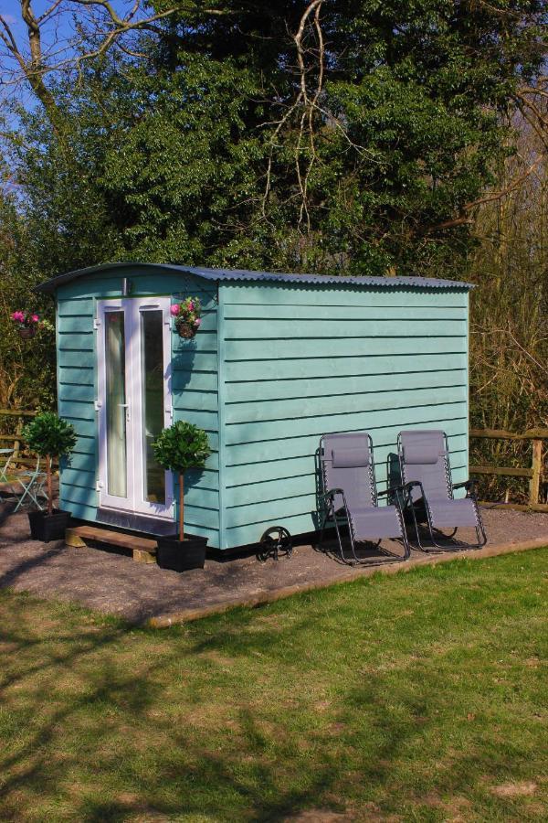 Hopgarden Glamping Luxury Shepherds Huts Wadhurst المظهر الخارجي الصورة