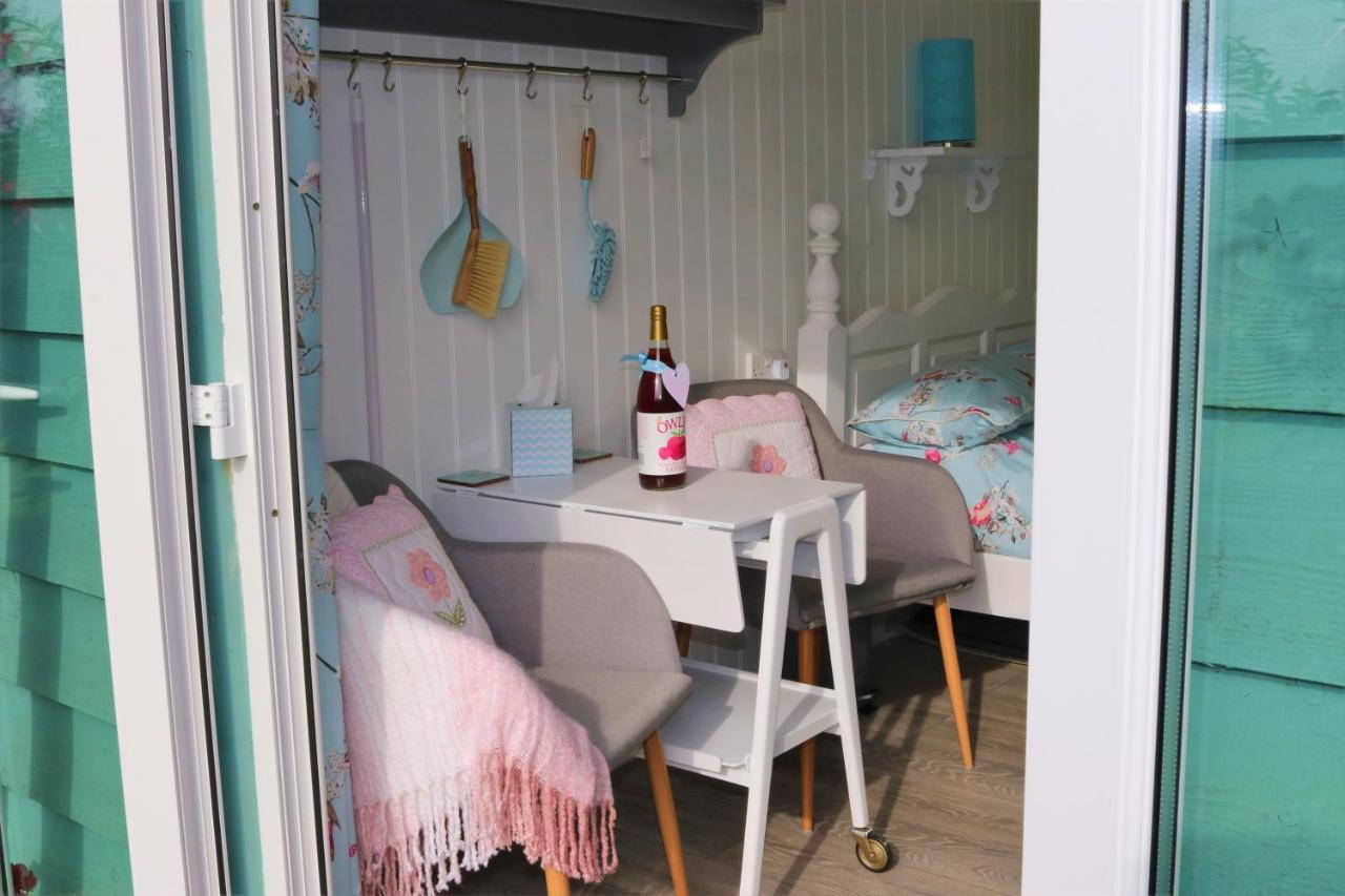 Hopgarden Glamping Luxury Shepherds Huts Wadhurst المظهر الخارجي الصورة