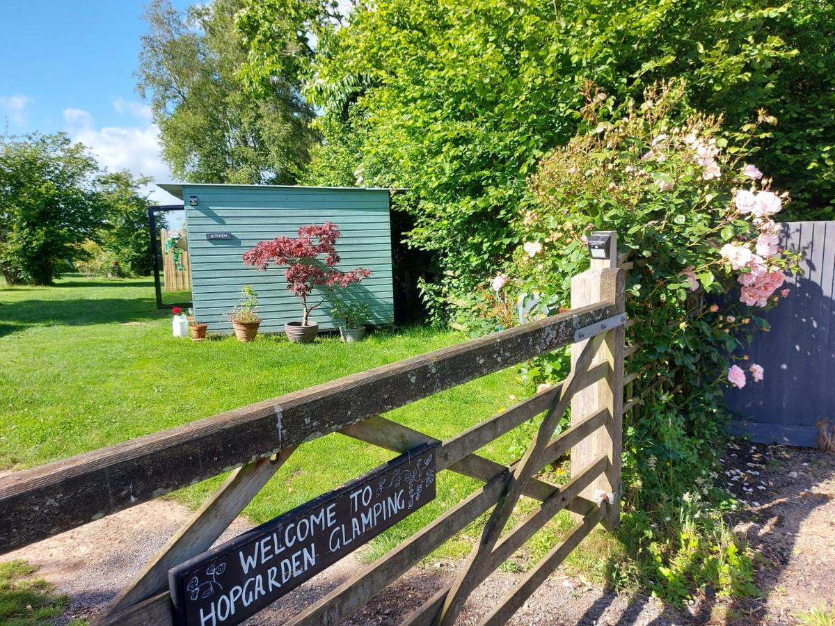 Hopgarden Glamping Luxury Shepherds Huts Wadhurst المظهر الخارجي الصورة